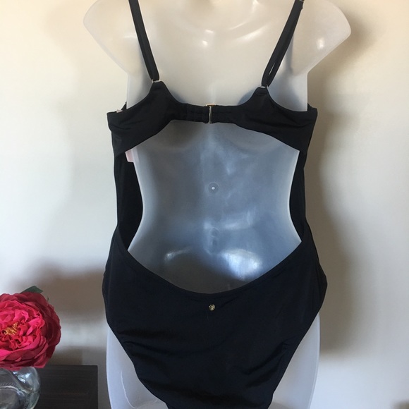 VS one-piece cut-out bathing suit NWT - Picture 5 of 6
